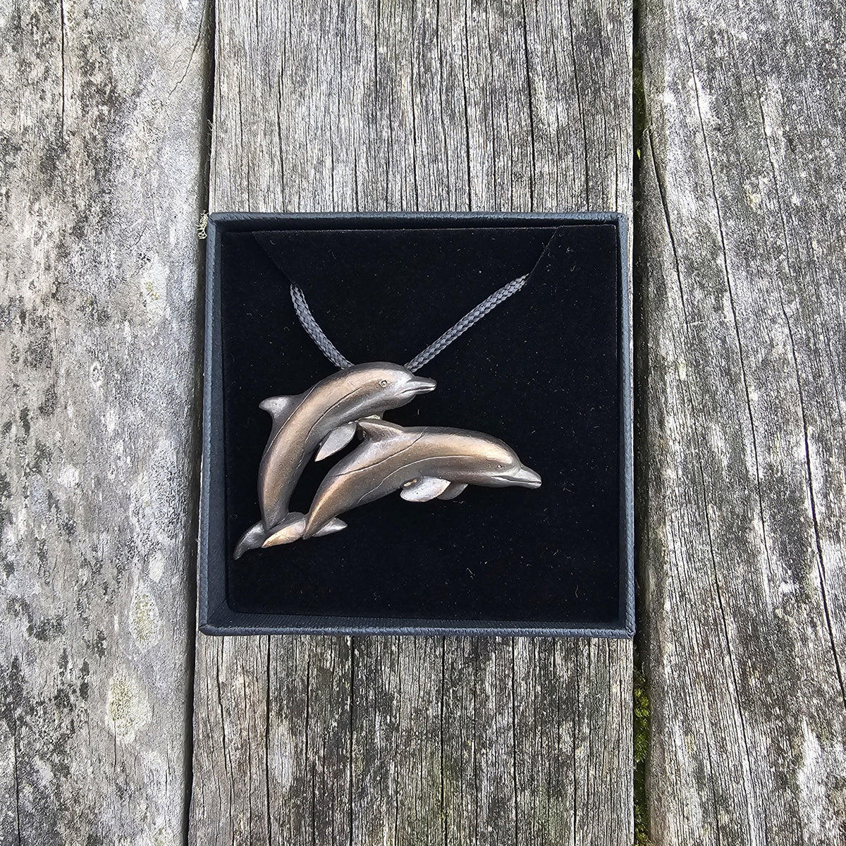 Bronze Necklace - Terehu / Bottlenose Dolphin