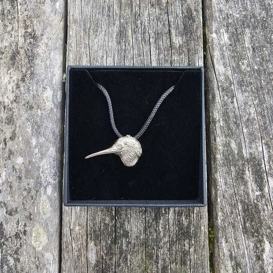 Bronze Necklace - Kiwi