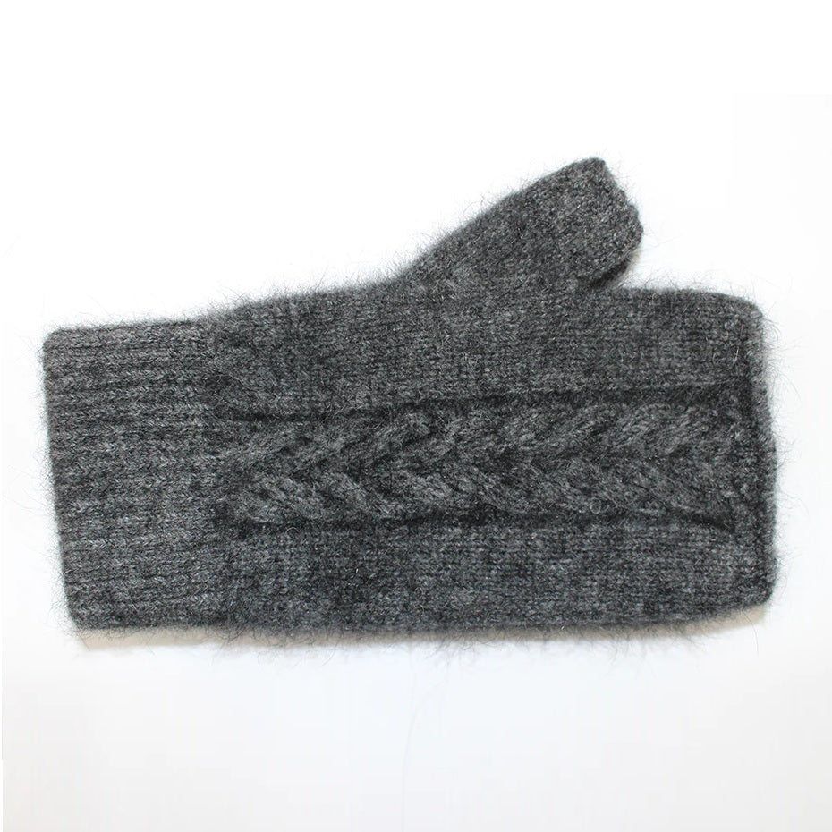 Lothlorian Cable Mitten