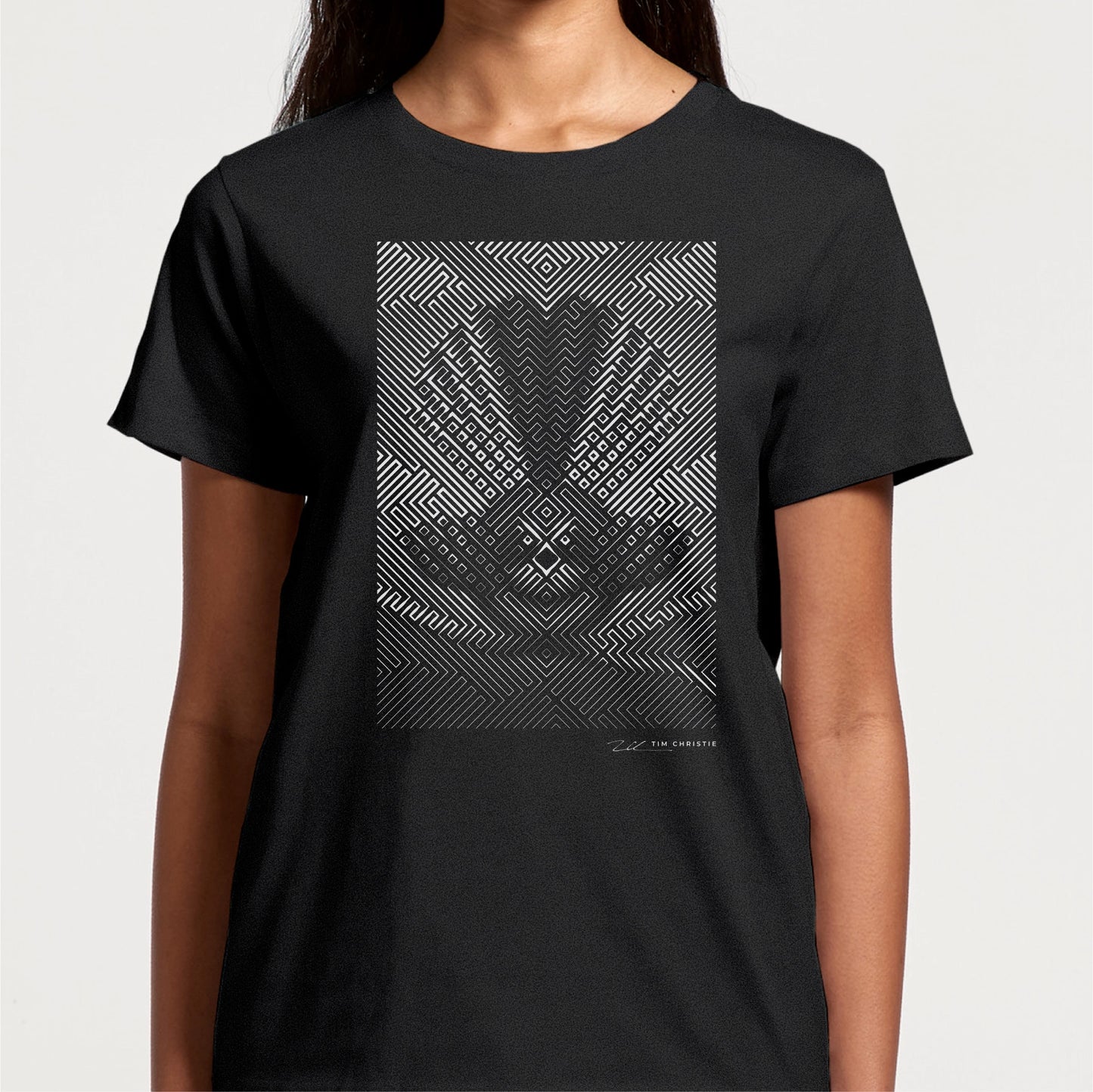 Tim Christie Art Women's Tee - Pīwakawaka