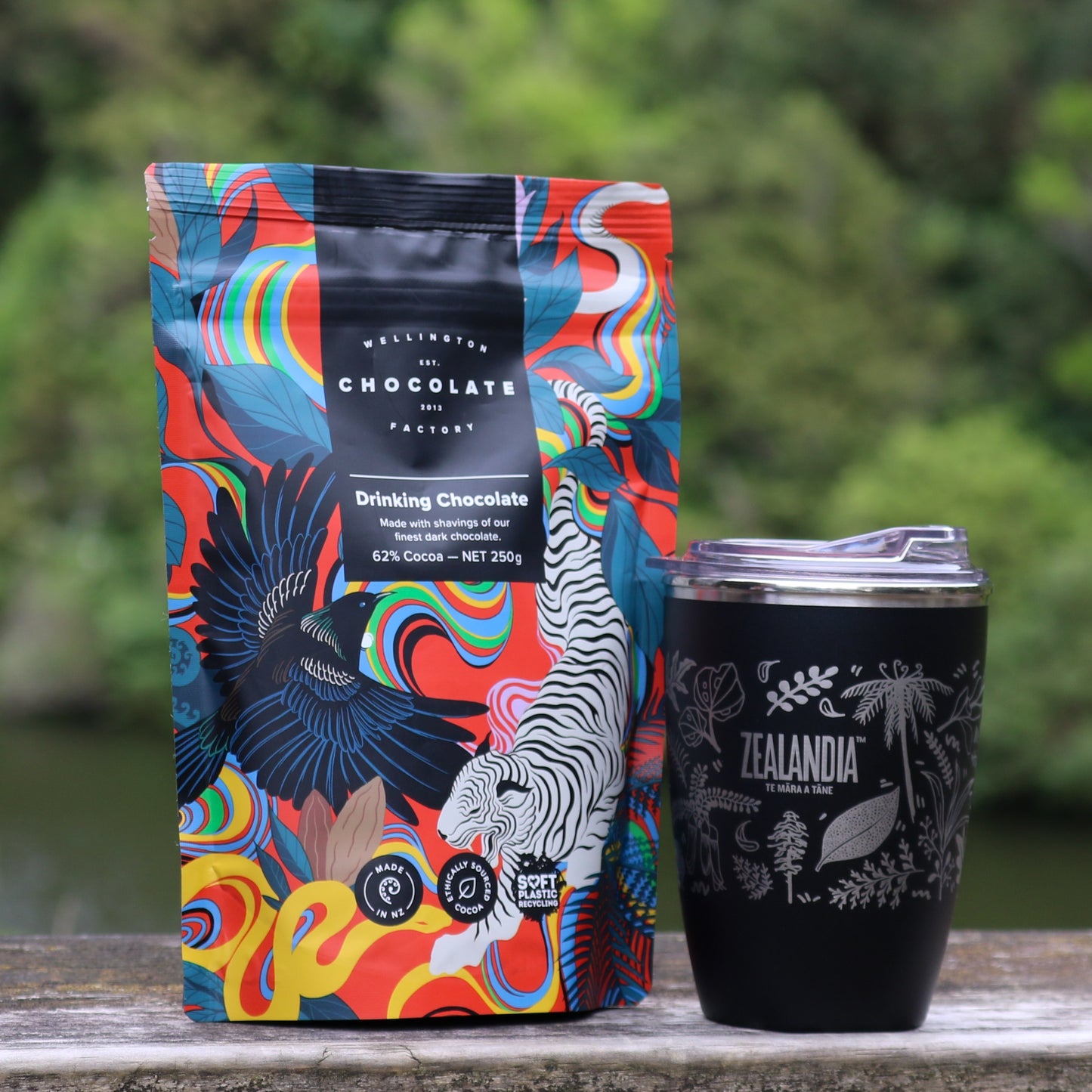 Gift Bundle - Zealandia Reusable Cup & Wellington Chocolate Factory Drinking Chocolate