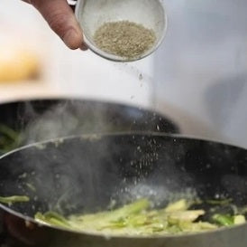 Horopito and Kawakawa Flaky Salt