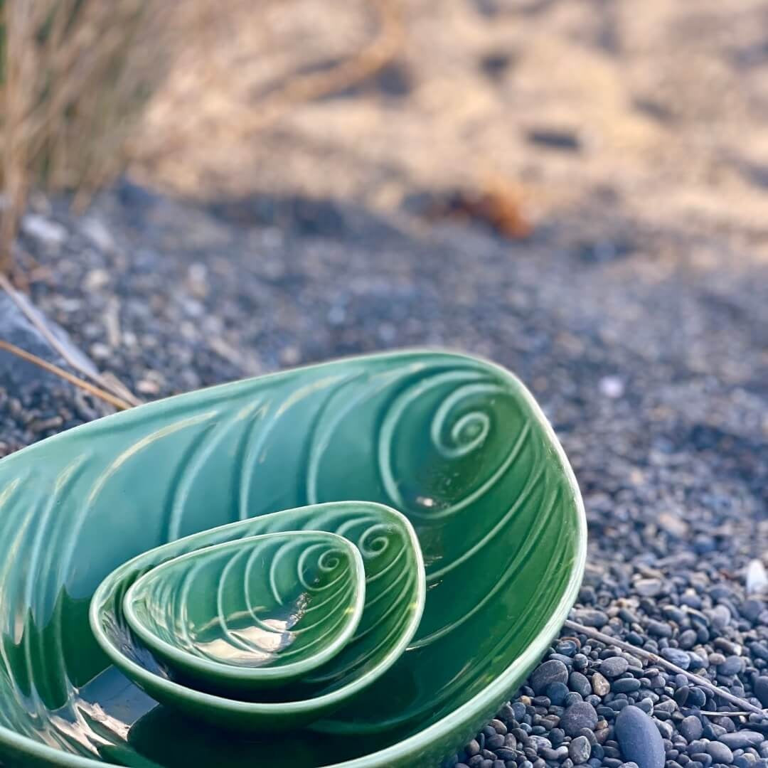 Mussel Ceramic Bowl 25cm