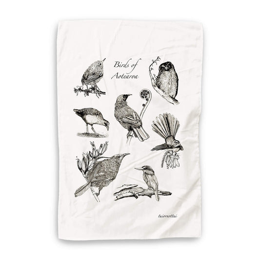 Tūī  or not Tūī? Birds of Aotearoa Tea Towel